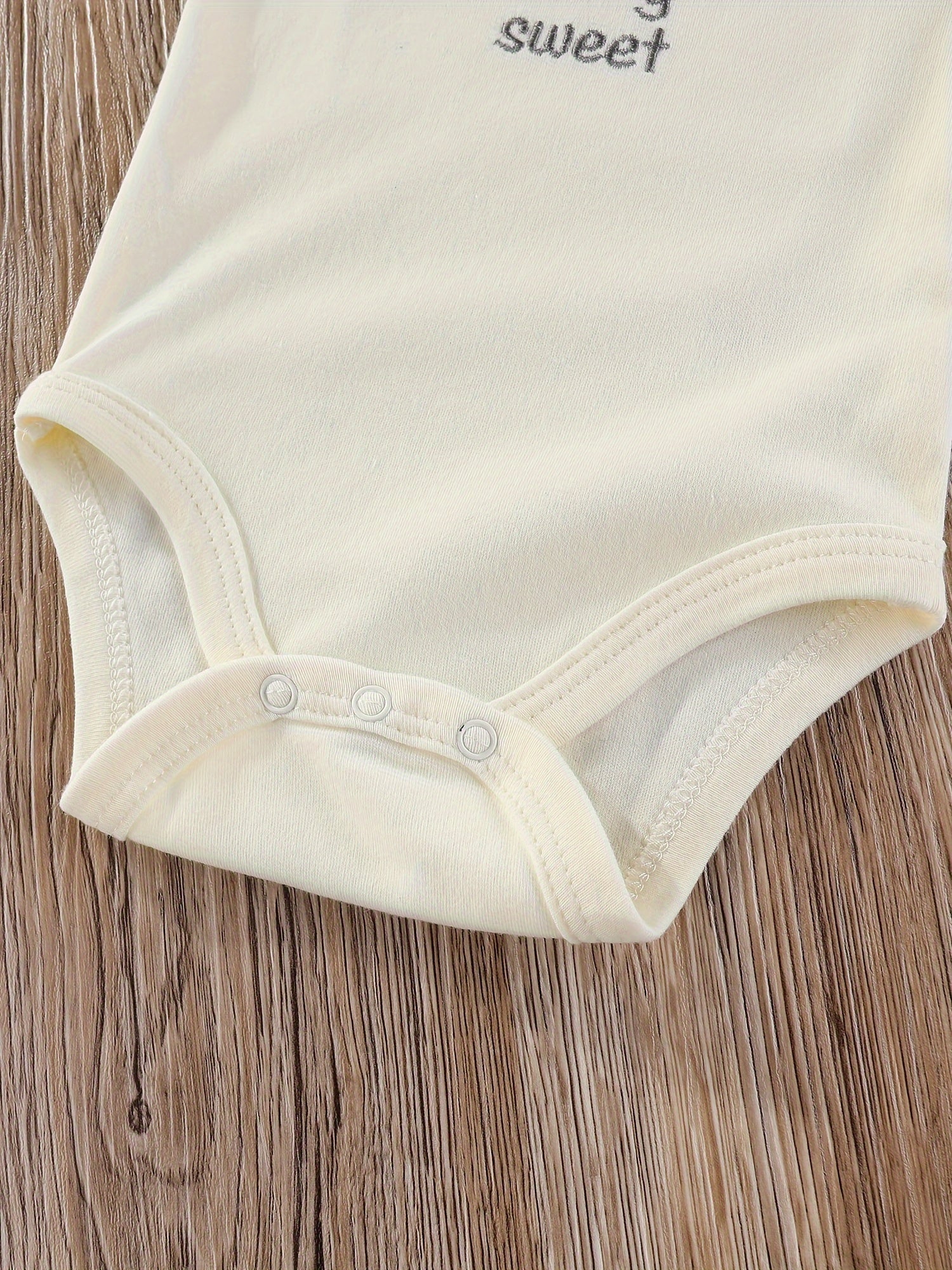 Luna & Lino Kit Romper Bebê – 4 Peças em Tons Pastel com Estampa de Ursinho