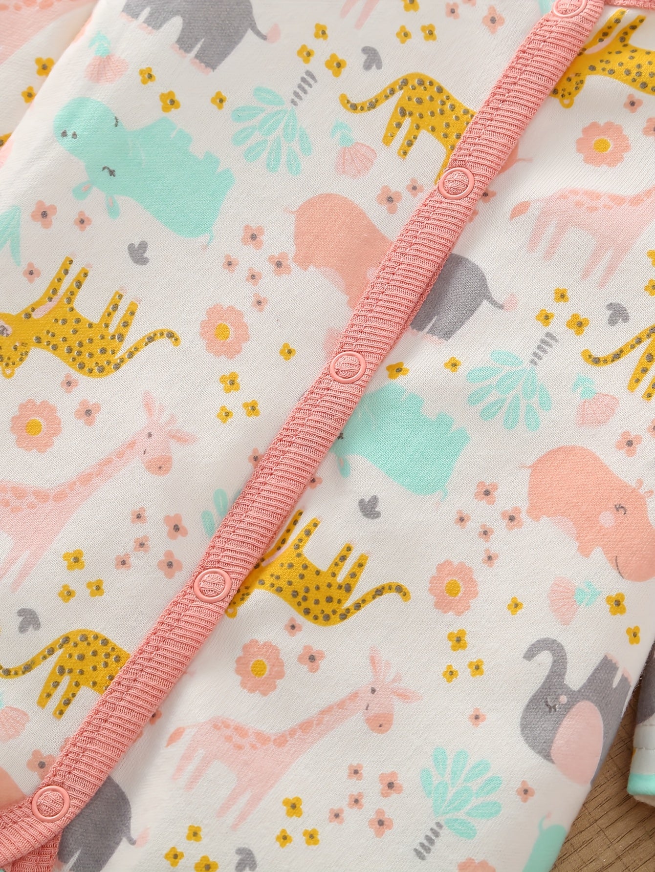 Luna & Lino Kit Body Curto Bebê – 3 Peças em Tons Pastel com Estampas Adoráveis