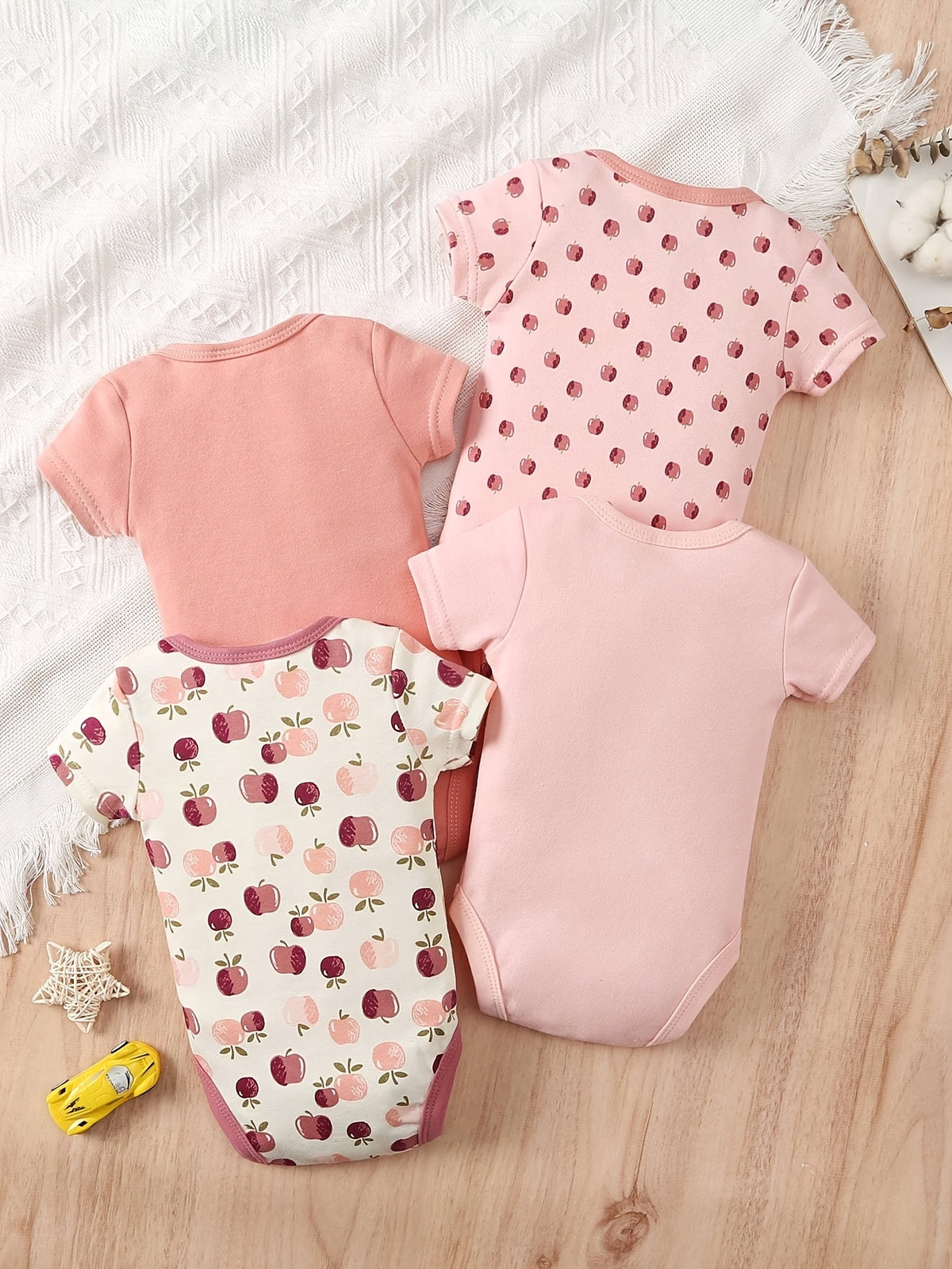 Luna & Lino Kit Body Bebê Apple Orchard – 4 Peças em Algodão com Estampa de Maçã