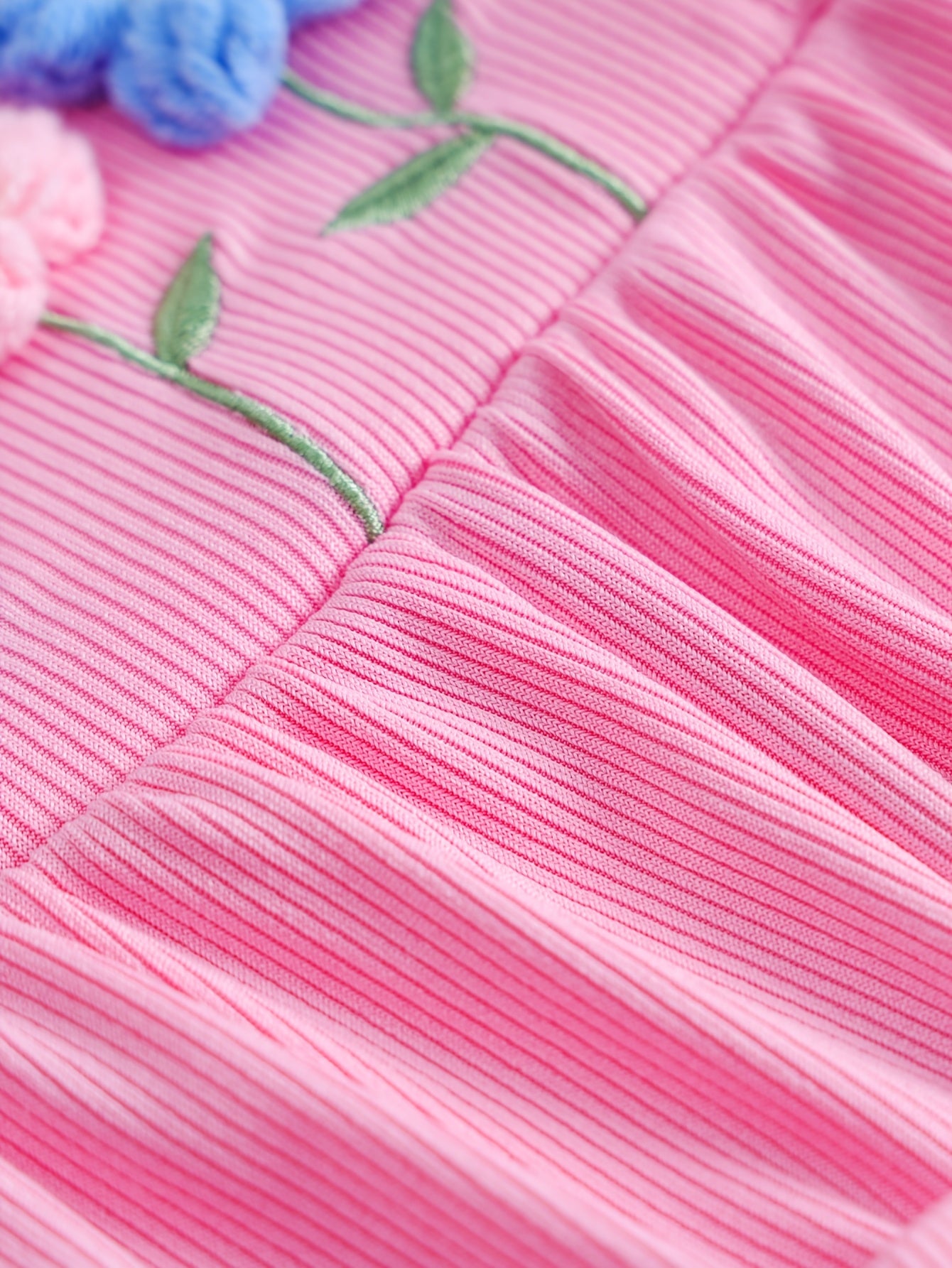 Luna & Lino Conjunto Bebê Blossom – Body Floral de Manga Curta com Chapéu