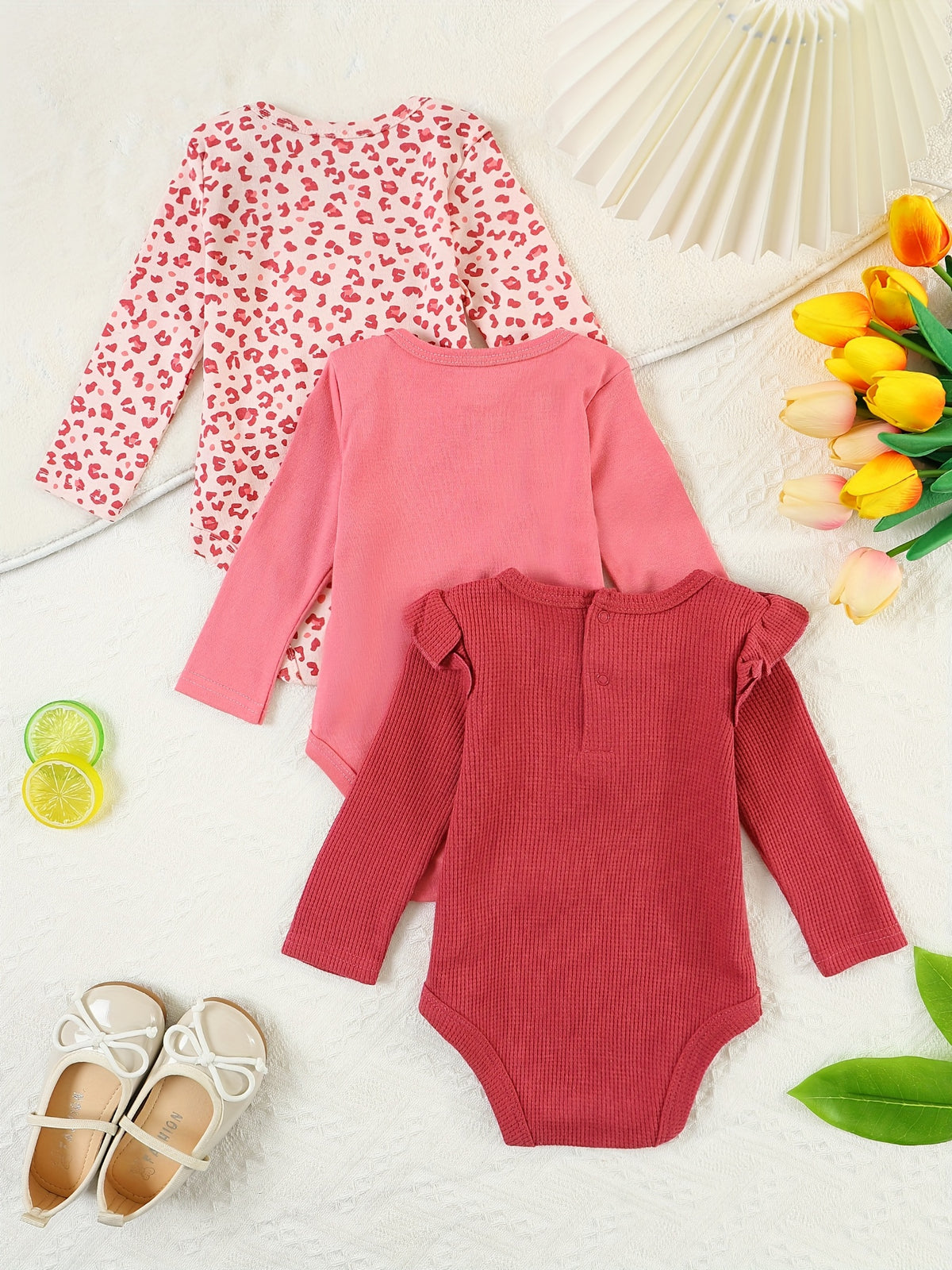 Luna & Lino Conjunto Bebê Cozy – Kit 3 Peças com Body Tricotado e Detalhes em Renda