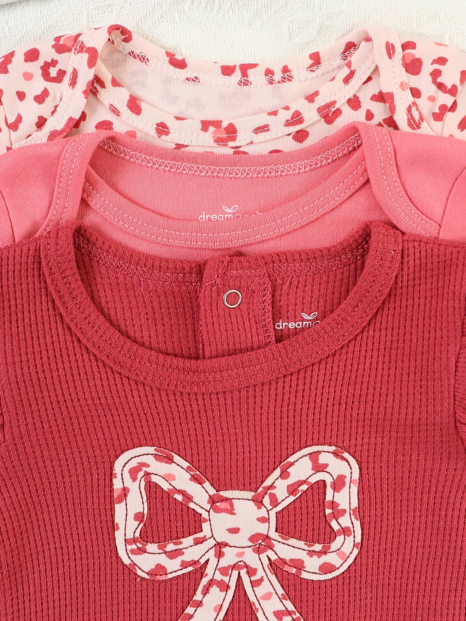 Luna & Lino Conjunto Bebê Cozy – Kit 3 Peças com Body Tricotado e Detalhes em Renda