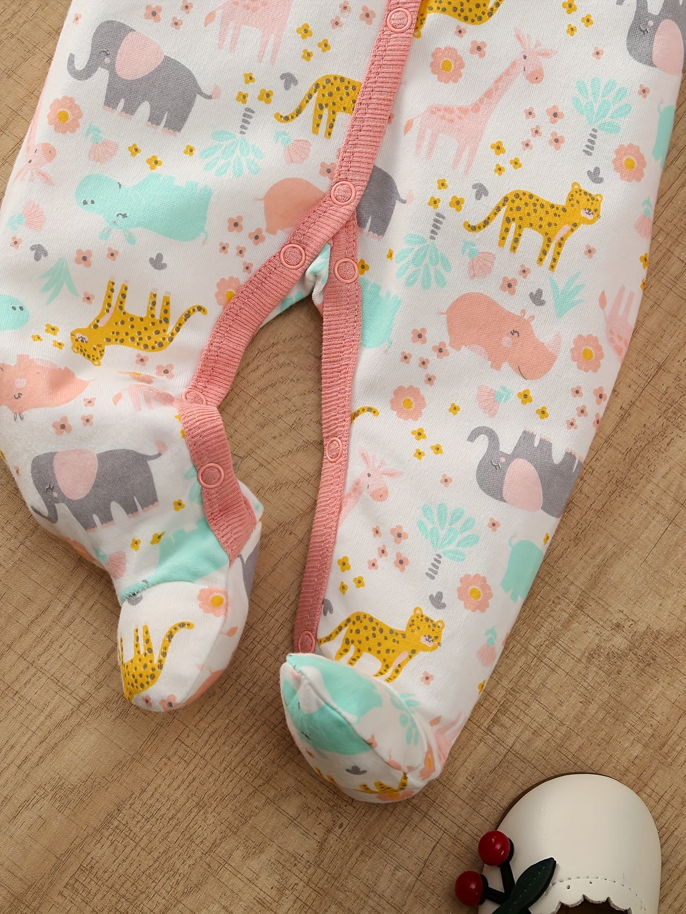 Luna & Lino Kit Body Curto Bebê – 3 Peças em Tons Pastel com Estampas Adoráveis