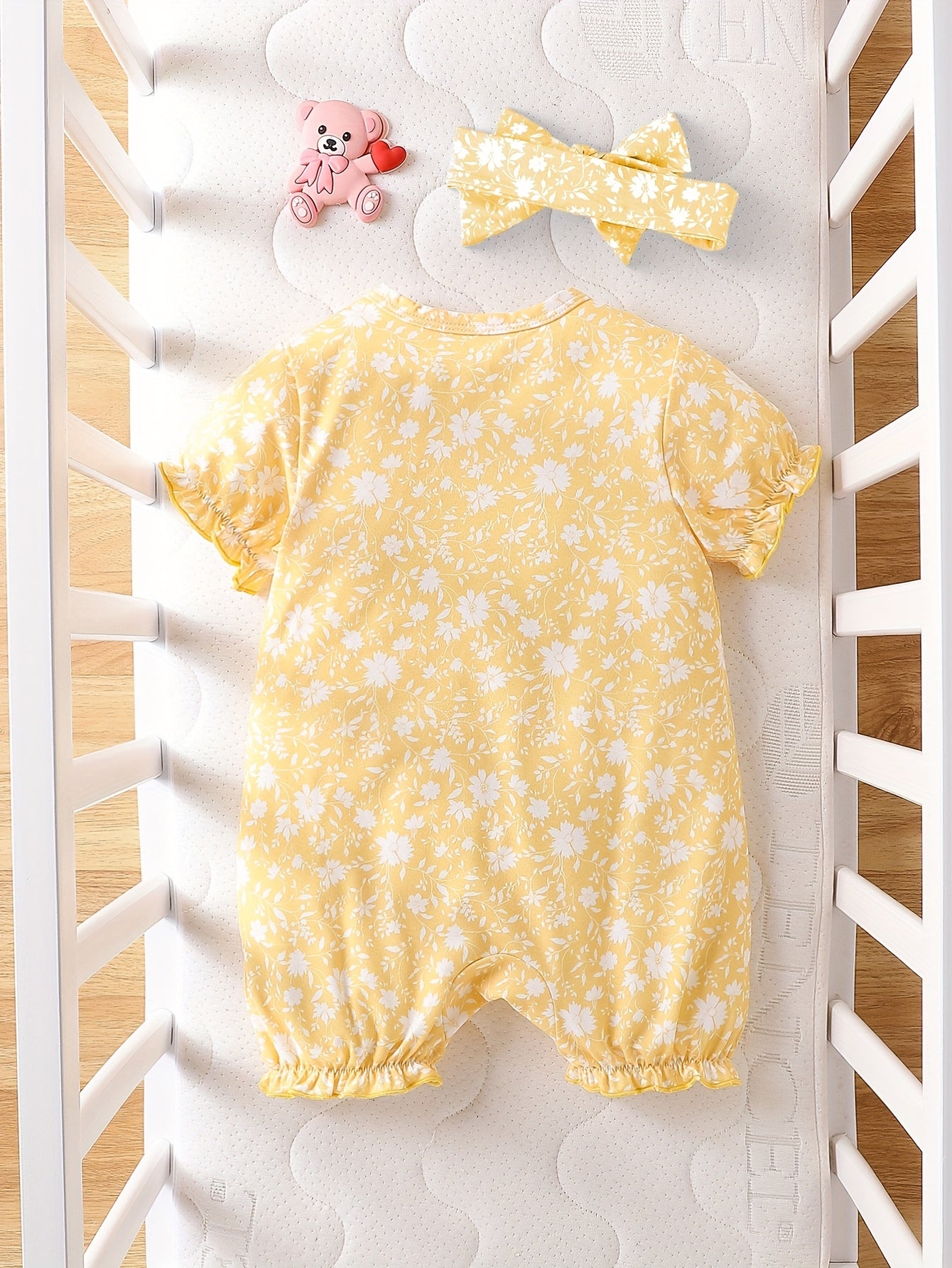 Luna & Lino Conjunto Cami Floral – Blusa Regata com Laço de Cabelo